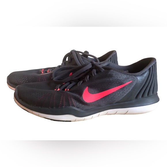 Women’s Nike Sneakers Size 6.5W - Picture 3 of 5